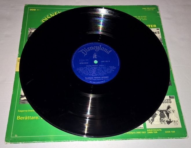 DISNEYLAND DISNEY MATINE ALICE IN UNDERLANDET LP 2466109