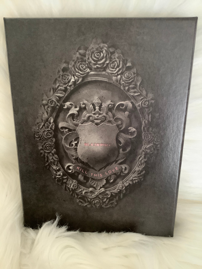 BLACKPINK:KILL THIS LOVE  (Mini-Album, Black)