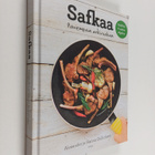 Hanna Gullichsen ym. : Safkaa : parempaa arkiruokaa - pikkukuva 1