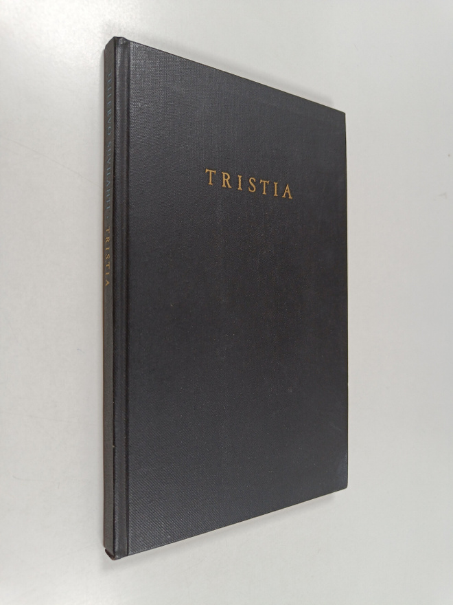 Tellervo Suvilahti : Tristia : runoja