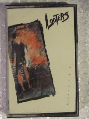 Looters • Flashpoint C-Kasetti