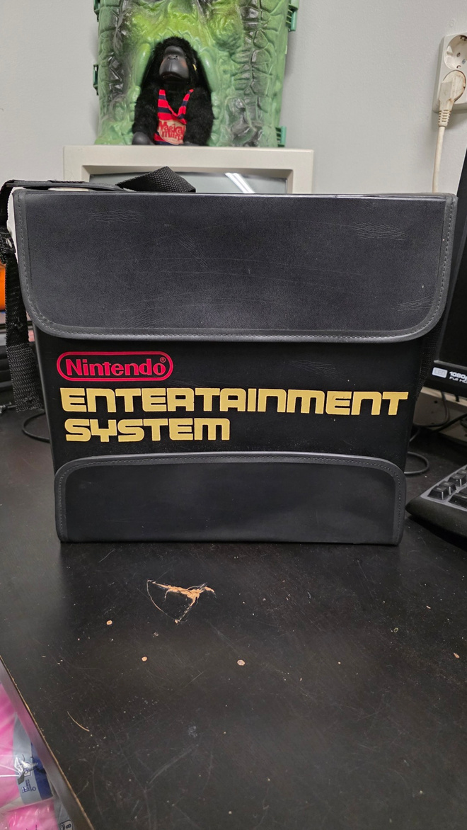 vintage Nintendo NES -vuokralaukku (Yapon)