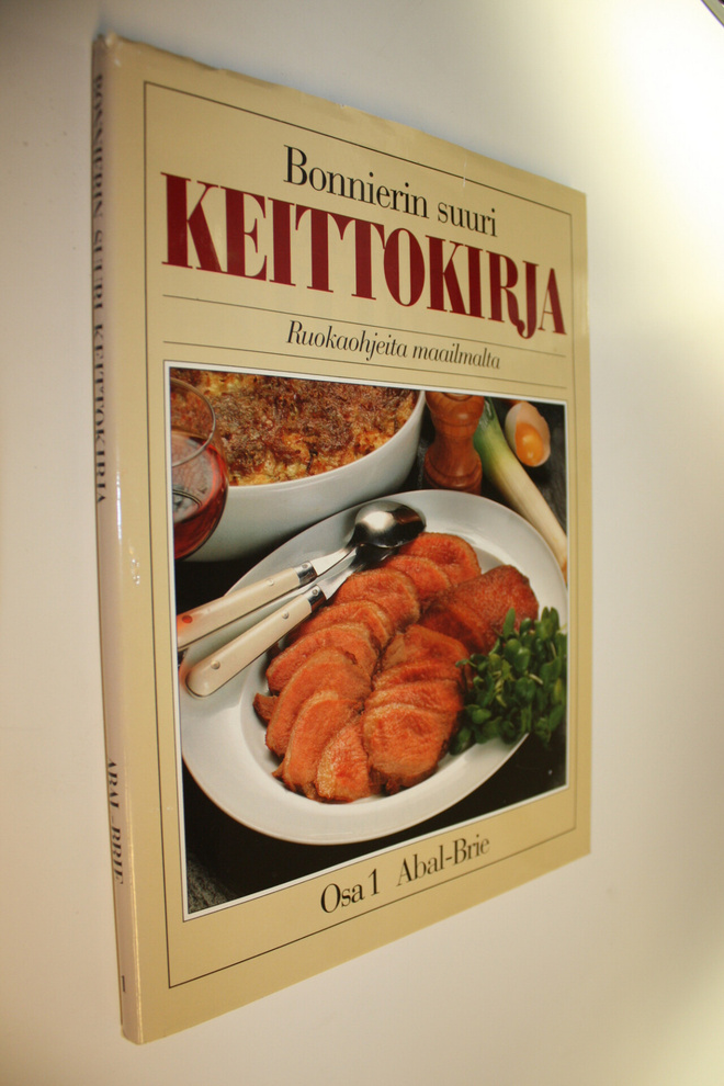 Vibeke (toim.) Holstein : Bonnierin suuri keittokirja 1 :...