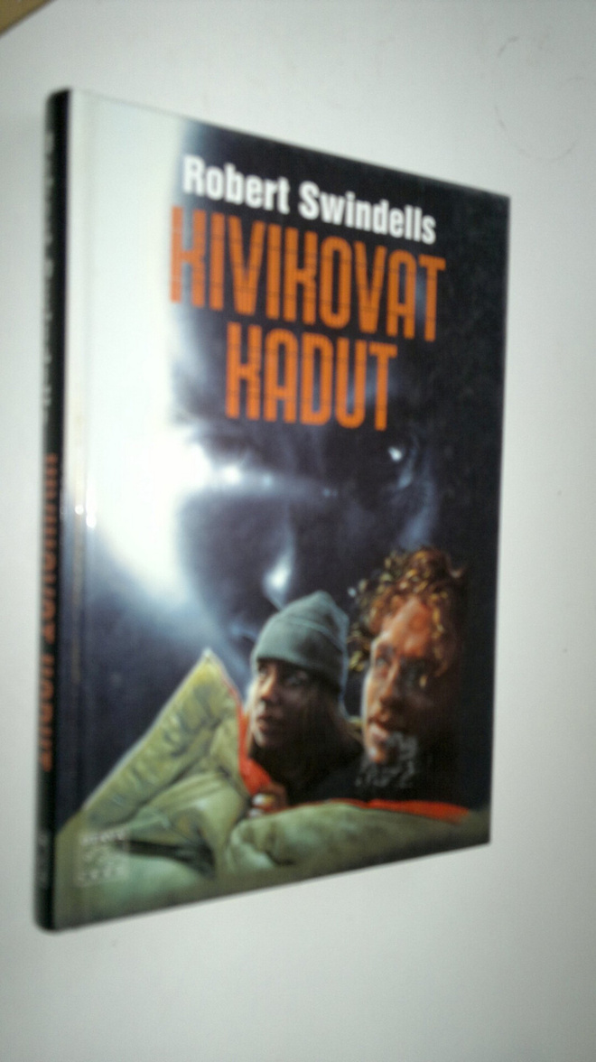 Robert Swindells : Kivikovat kadut