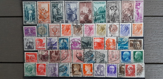 ITALIA VANHEMPAA LEIMATTUJA postimerkkejä 50 kpl
