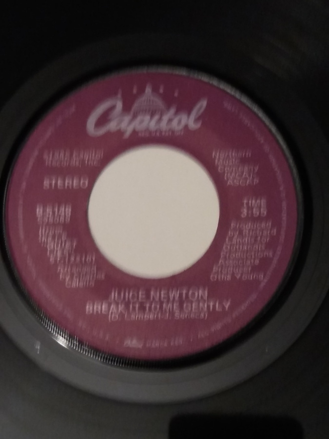 7" JUICE NEWTON  Break It To Me Gently single -82 country EX