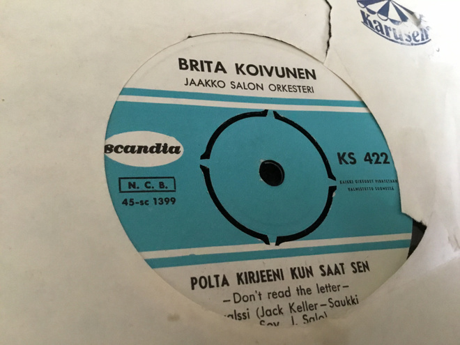 Brita Koivunen Polta kirjeeni kun saat sen Scandia single