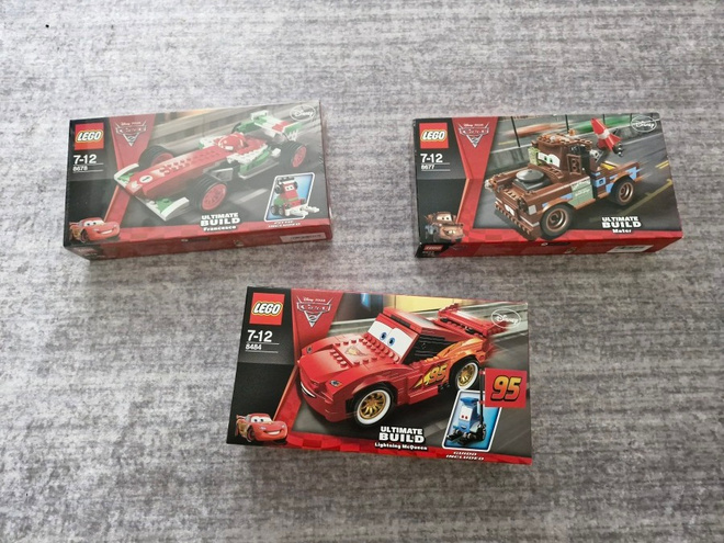 LEGO® Cars™  Ultimate Build Salama, Martti ja Francesco
