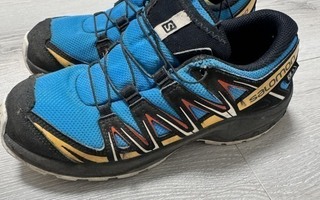 Salomon XA PRO kengät koko 37.