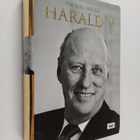 Per Egil Hegge : Harald V : en biografi - pikkukuva 1