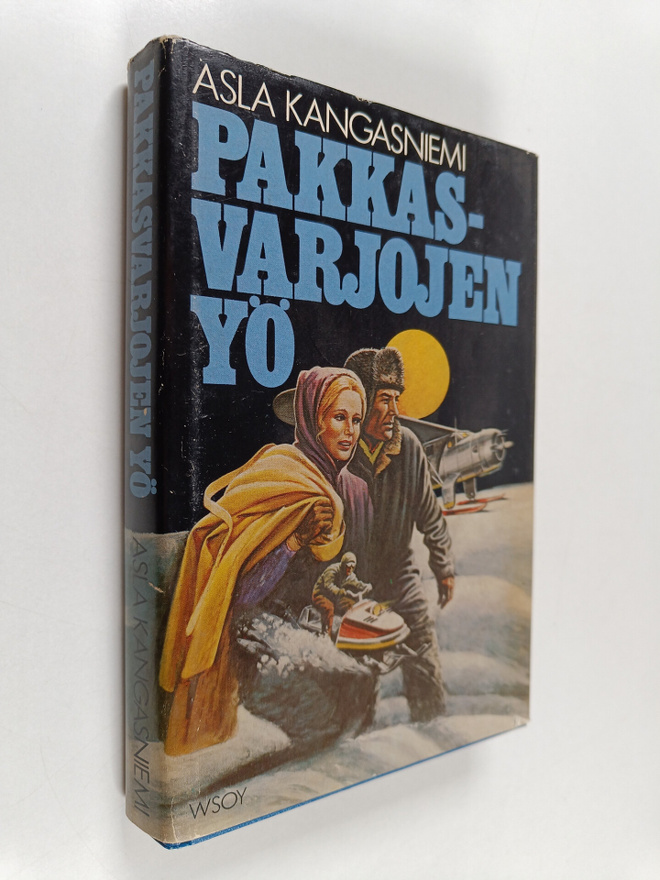 Asla Kangasniemi : Pakkasvarjojen yö
