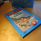 Enid Blyton: Viisikko karkuteillä, sidottu, hyvä - pikkukuva 1