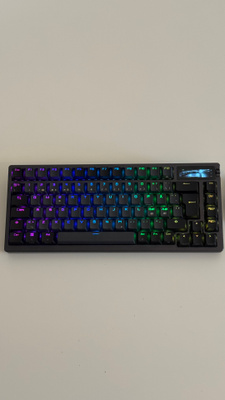 Asus ROG Azoth - pelinäppäimistö