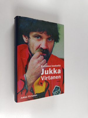 Jukka Virtanen : Kuvassa keskellä Jukka Virtanen