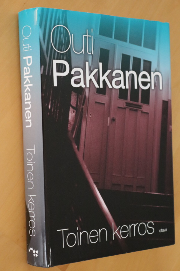 Outi Pakkanen : Toinen kerros ( 1.p. 2012 )