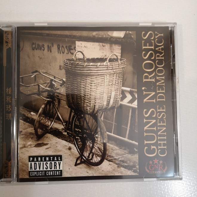 Guns N' Roses - Chinese Democracy, cd