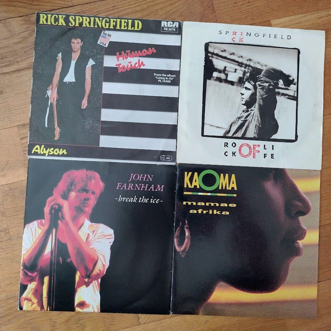4 kpl Sinkkuja 70/80-luku Ulkoilaisia mm Rick Springfield