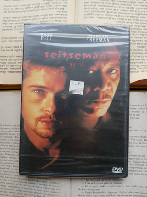 Seitsemän (UUSI DVD)