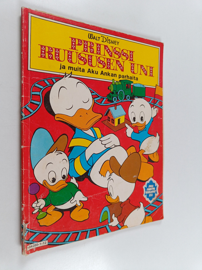 Walt Disney : Prinssi Ruususen uni ja muita Aku Ankan par...