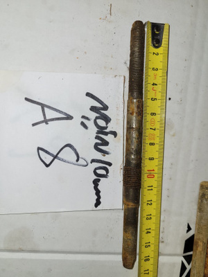Tunturi tai muu vanha mopo akseli 10mm