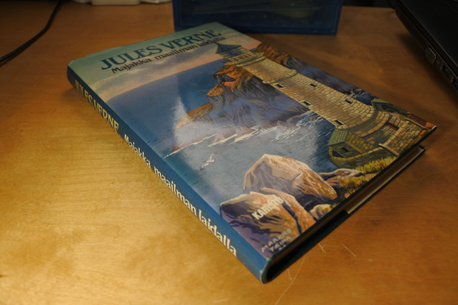 Jules Verne: Majakka maailman laidalla, sidottu, hyvä