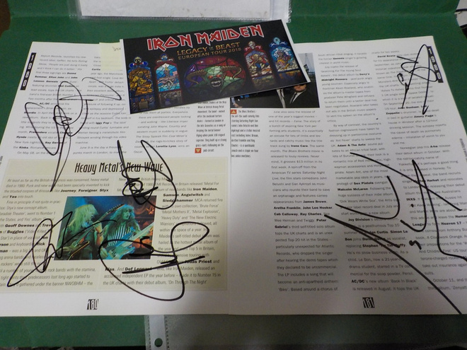 IRON MAIDEN KOKO BÄNDIN NIMMARIT LEHTIARTIKKELEISSA