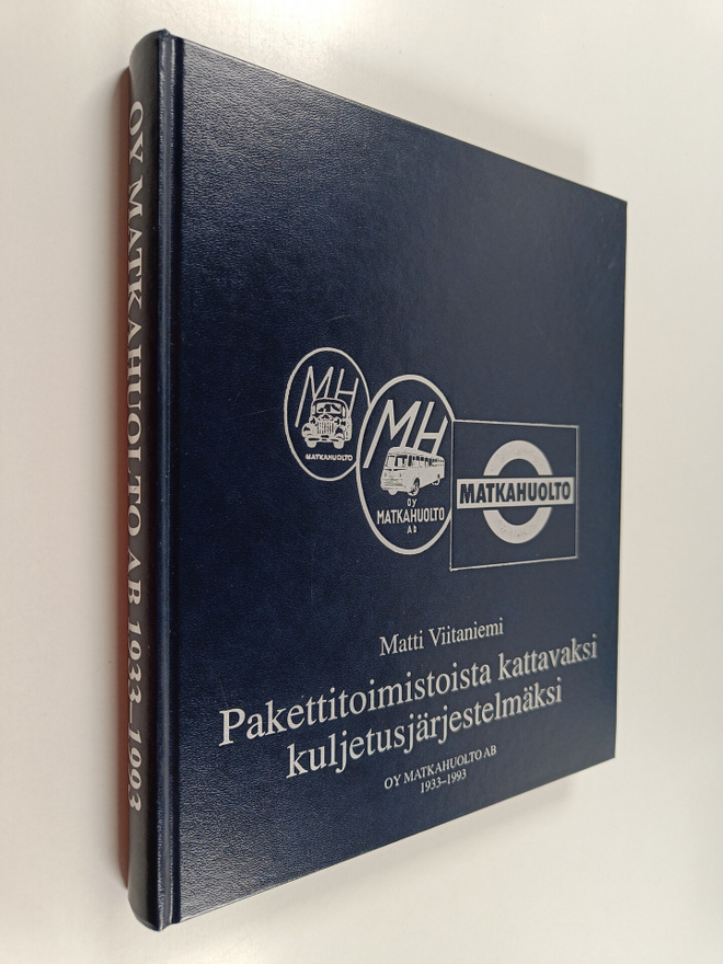 Matti Viitaniemi : Pakettitoimistoista kattavaksi kuljetu...