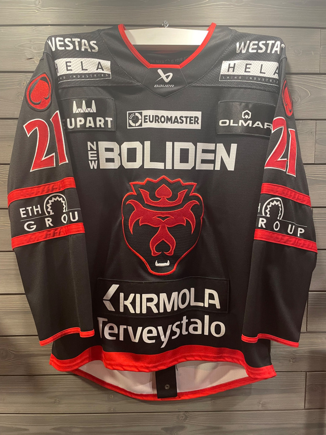 Porin Ässät Game worn Aleksi Matinmikko