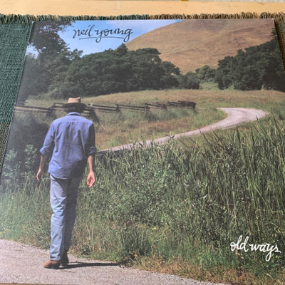 NEIL YOUNG: Old Ways. *EUR 1985