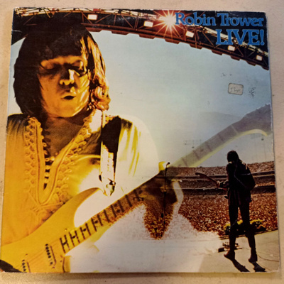 LP  Robin Trower live ja Love with Luv