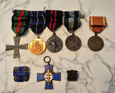 Militaria mitalit ja merkit