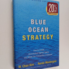 w. Chan Kim : Blue Ocean Strategy : how to create unconte... - pikkukuva 1