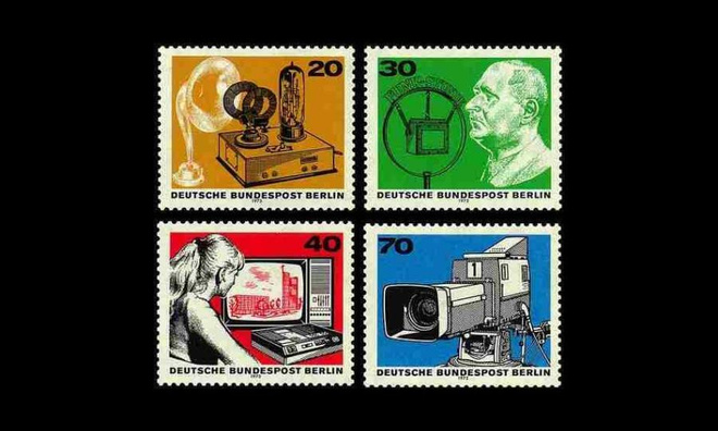 Berlin 455-8 ** Radiotoiminta 50v (1973)