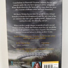Elly Griffiths : The chalk pit : a Dr Ruth Galloway mystery - pikkukuva 2