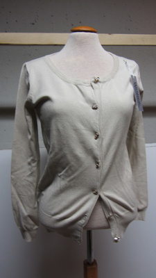 # Uusi naisten vaalea neuletakki, koko S-M (XS-L) #