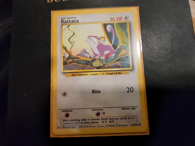 Rattata 61/102 Base Set 1 card, common