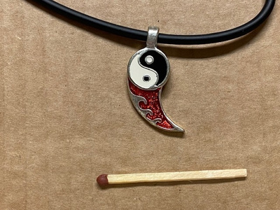 Jing Jang kaulakoru