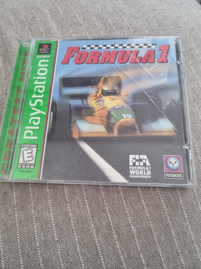 Playstation  formula 1 peli