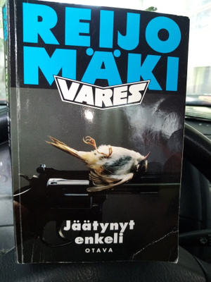 MÄKI : JÄÄTYNYT ENKELI