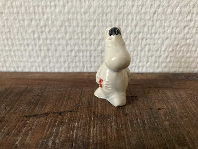 Niiskuneiti figuuri 50-luku, muumifiguuri