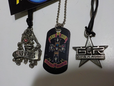 3kpl (+1) GUNS N' ROSES RIIPUS SETTI