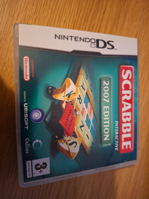 Nintendo DS Scrabble 2007 CIB