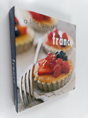 Kay Halsey ym. : A Little Taste of France
