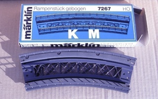 Märklin  kaareva ramppiosa