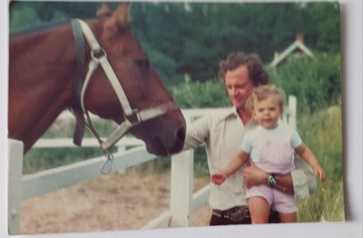 Kuningas Carl Gustav XVI ja Victoria, hevonen 1985 Suomeen