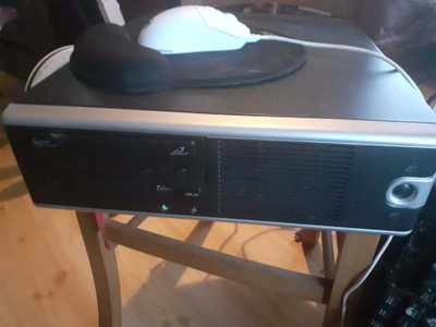 Osporne tietokone i5 8gb ram win10 Benq näyttö 24 tuumanen