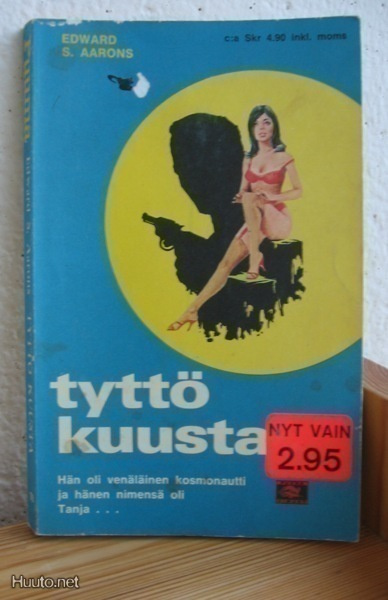 Puuma 78. Edward S. Aarons: Tyttö kuusta. 143 s.