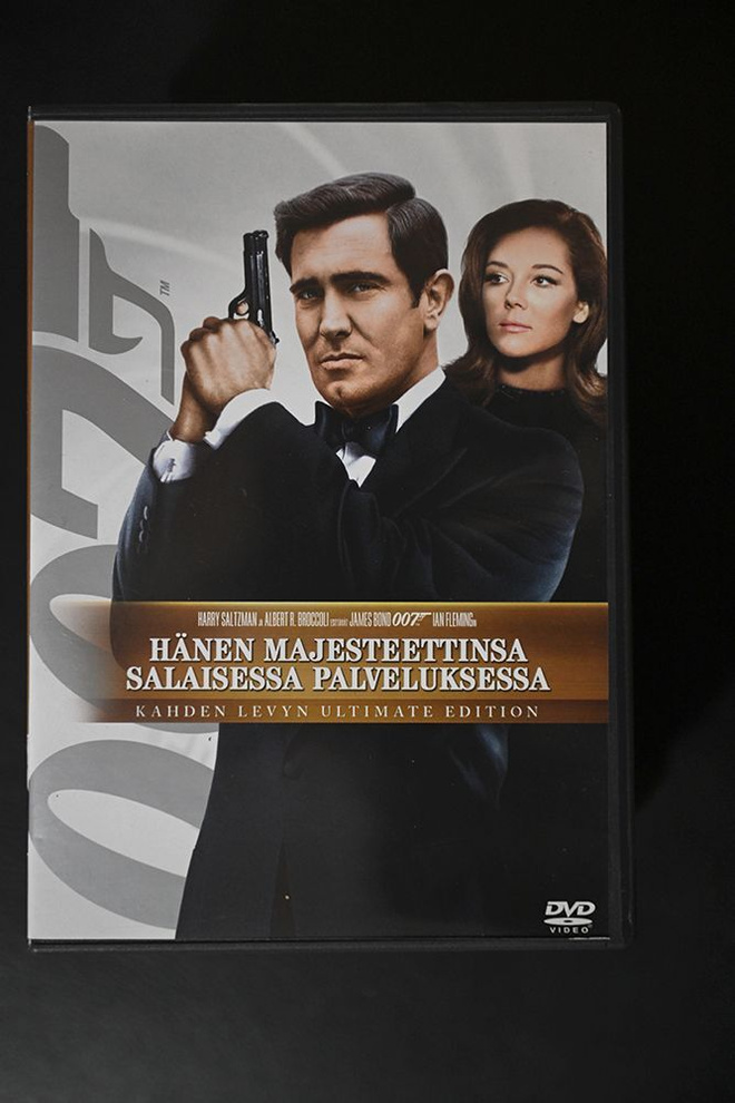 007, Hänen majesteettinsa sal.. (Ultimate Edition) - 2DVD