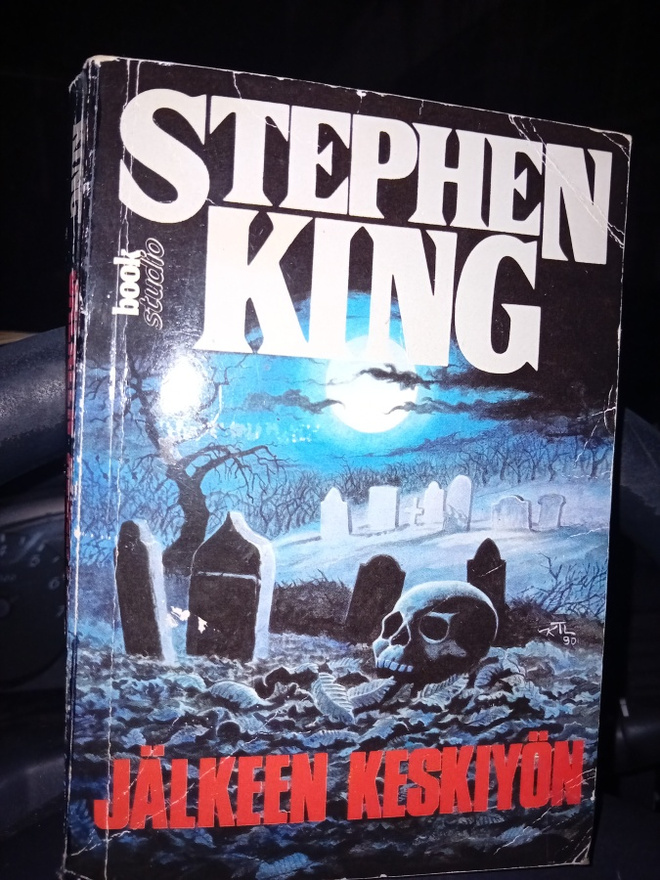 Stephen King :  Jälkeen keskiyön (  SIS POSTIKULU)