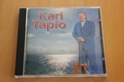 Kari Tapio: Meren kuisketta